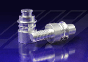 电动汽车的银板凸耳